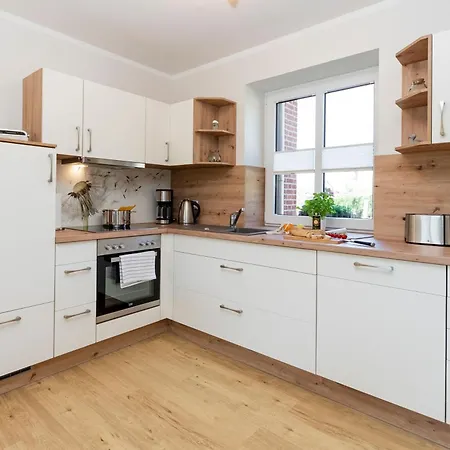 Junis Apartment